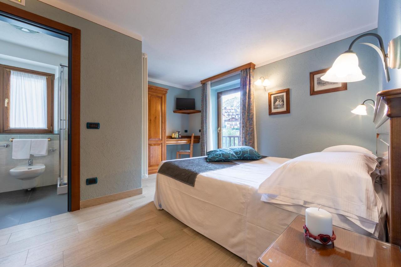 Hotel Du Glacier La Thuile Kültér fotó